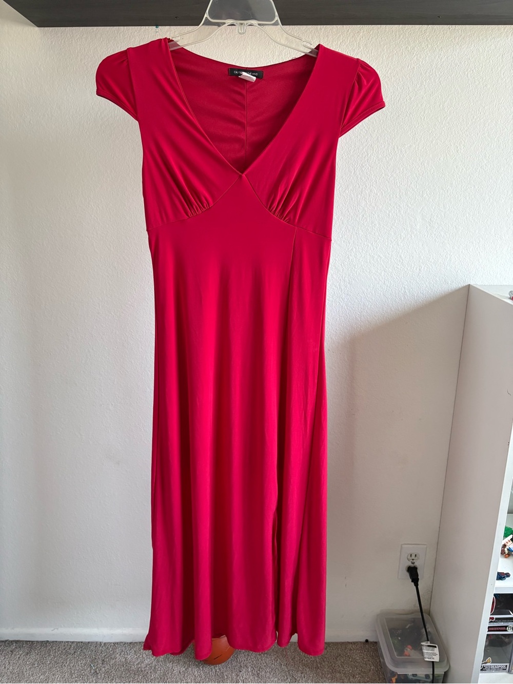 Red V-Neck Cap Sleeve Women's Evening Dress